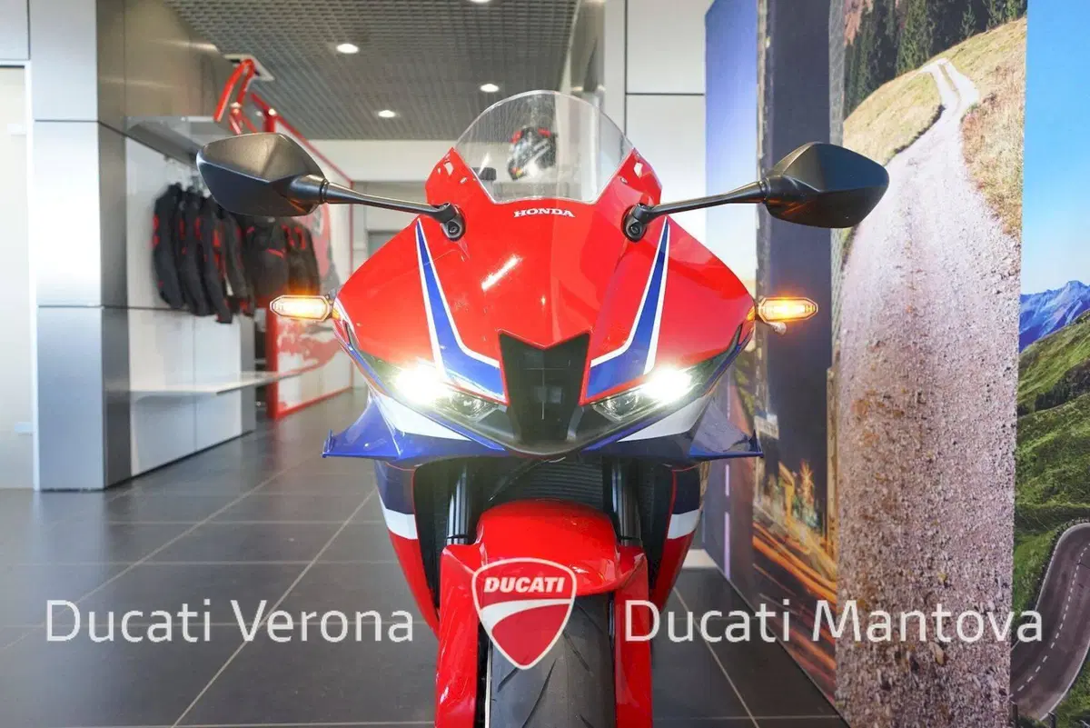 Honda CBR 600 RR (2024 - 26) (6)