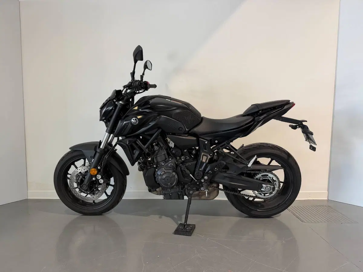 Yamaha MT-07 (2021 - 24) (3)