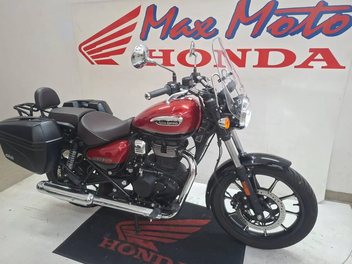 Royal Enfield Meteor 350 Aurora (2024 - 26) (2)