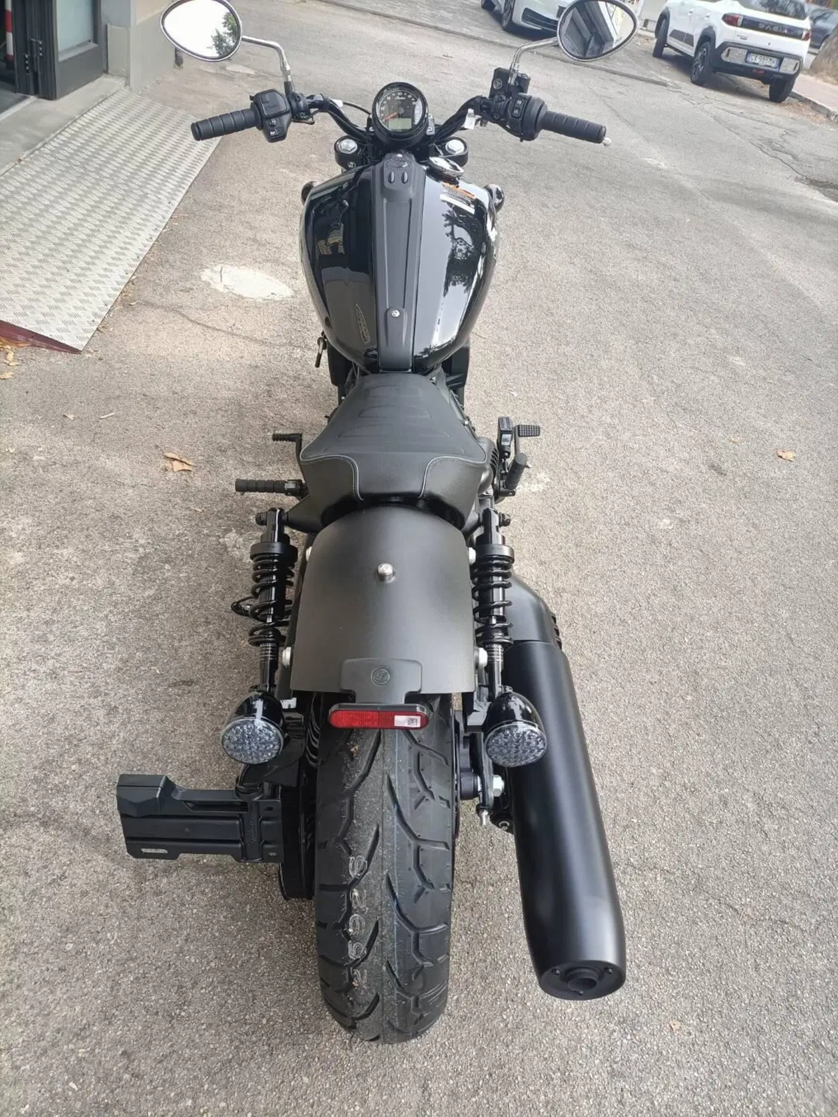 Indian Scout Sixty 999 Bobber (2025 - 26) (3)