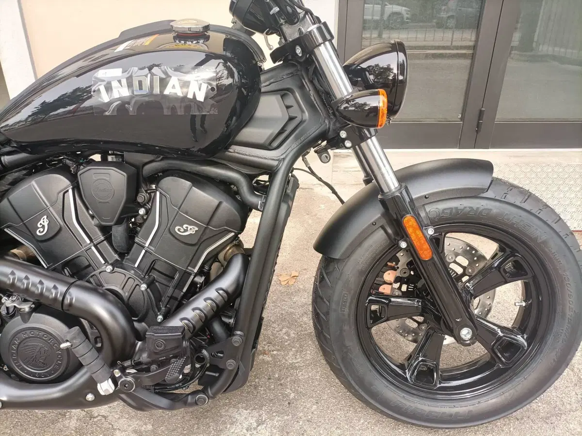 Indian Scout Sixty 999 Bobber (2025 - 26) (6)
