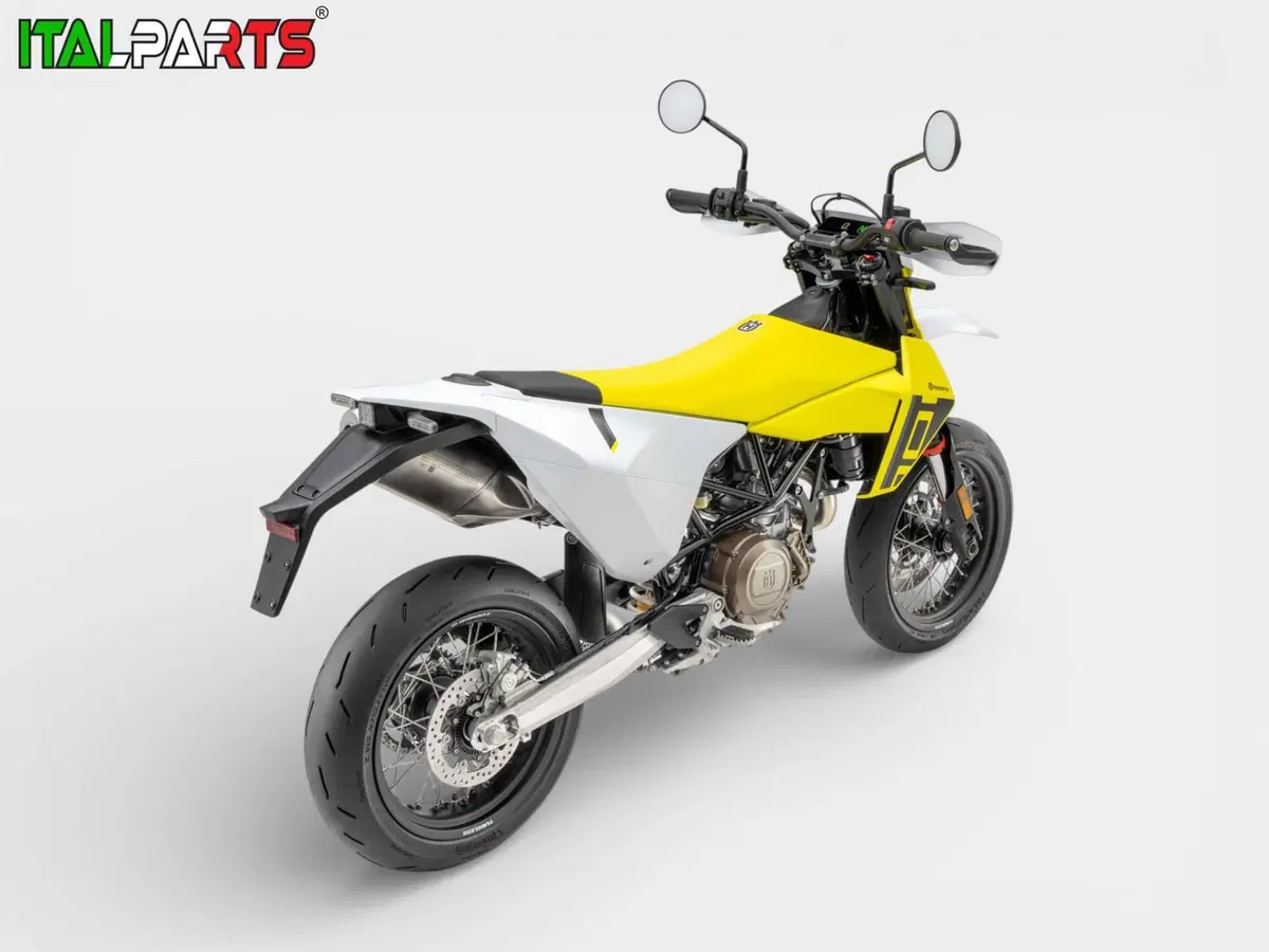 Husqvarna 701 Supermoto (2026) (12)