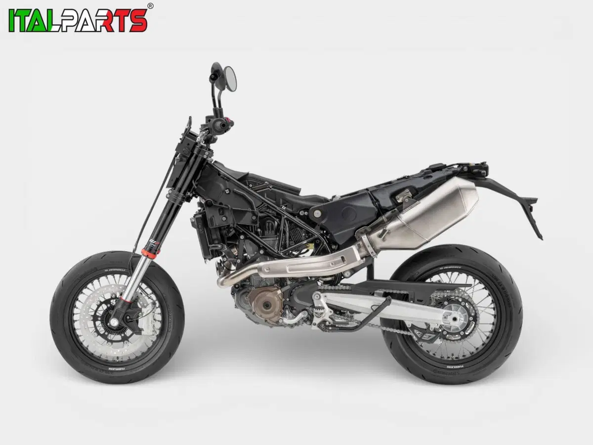 Husqvarna 701 Supermoto (2026) (9)