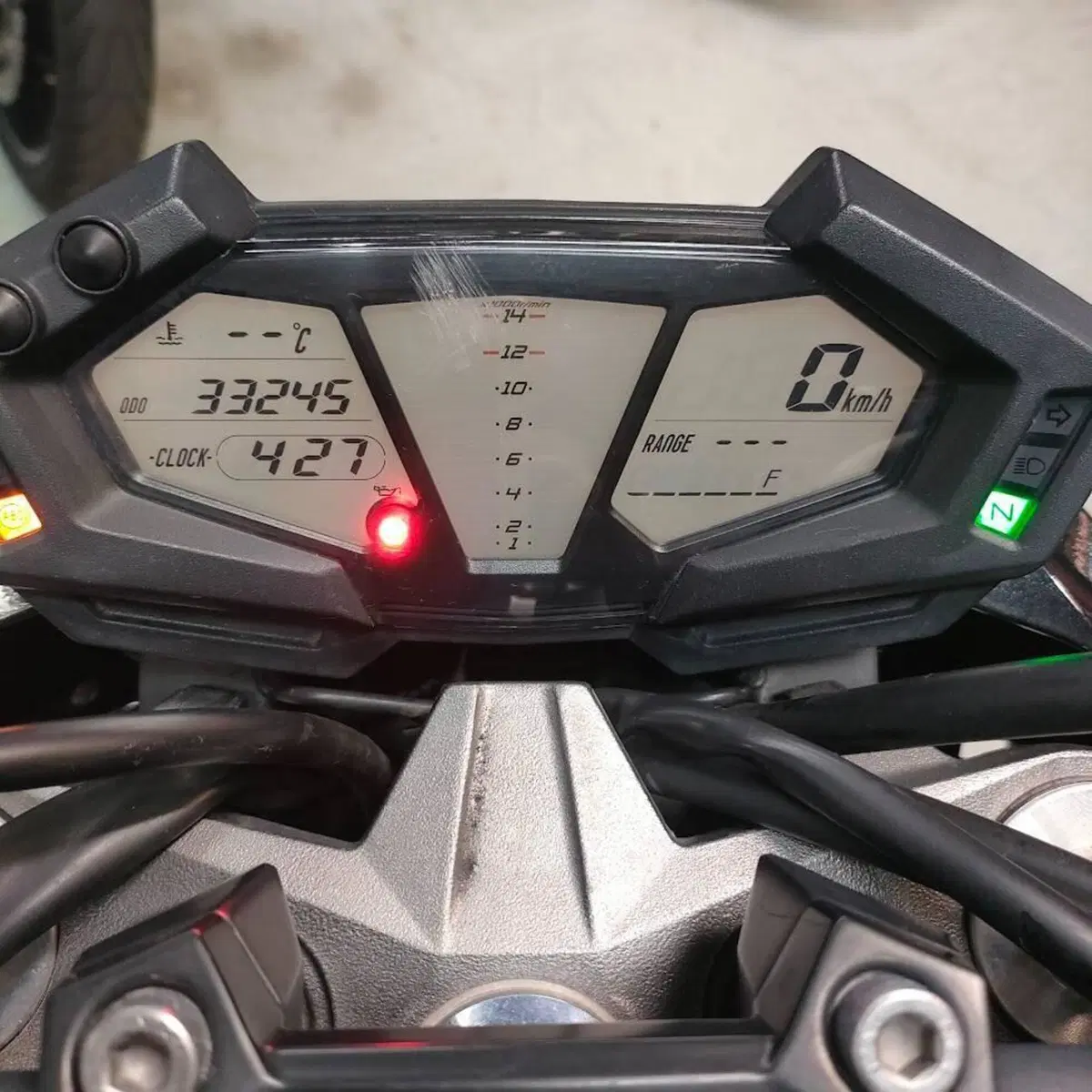 Kawasaki Z 800 e ABS (2012 - 16) (7)