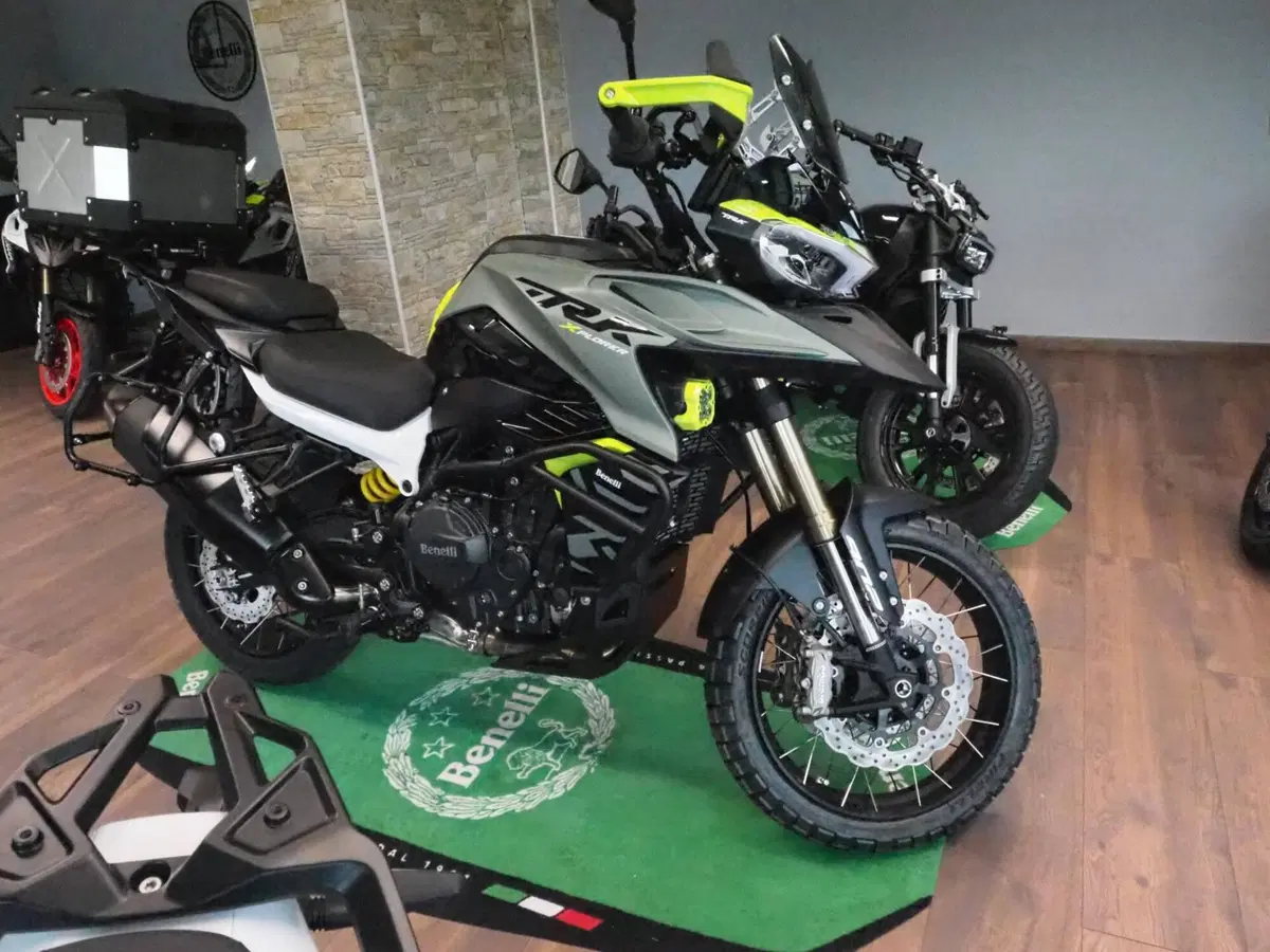 Benelli TRK 902 Xplorer (2026) (14)