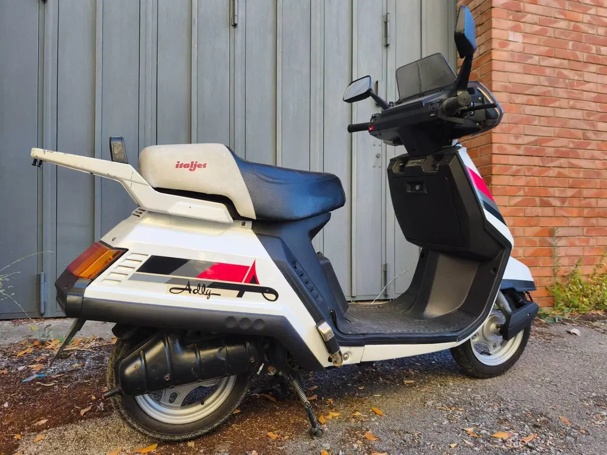 Italjet Moto Adly (2)