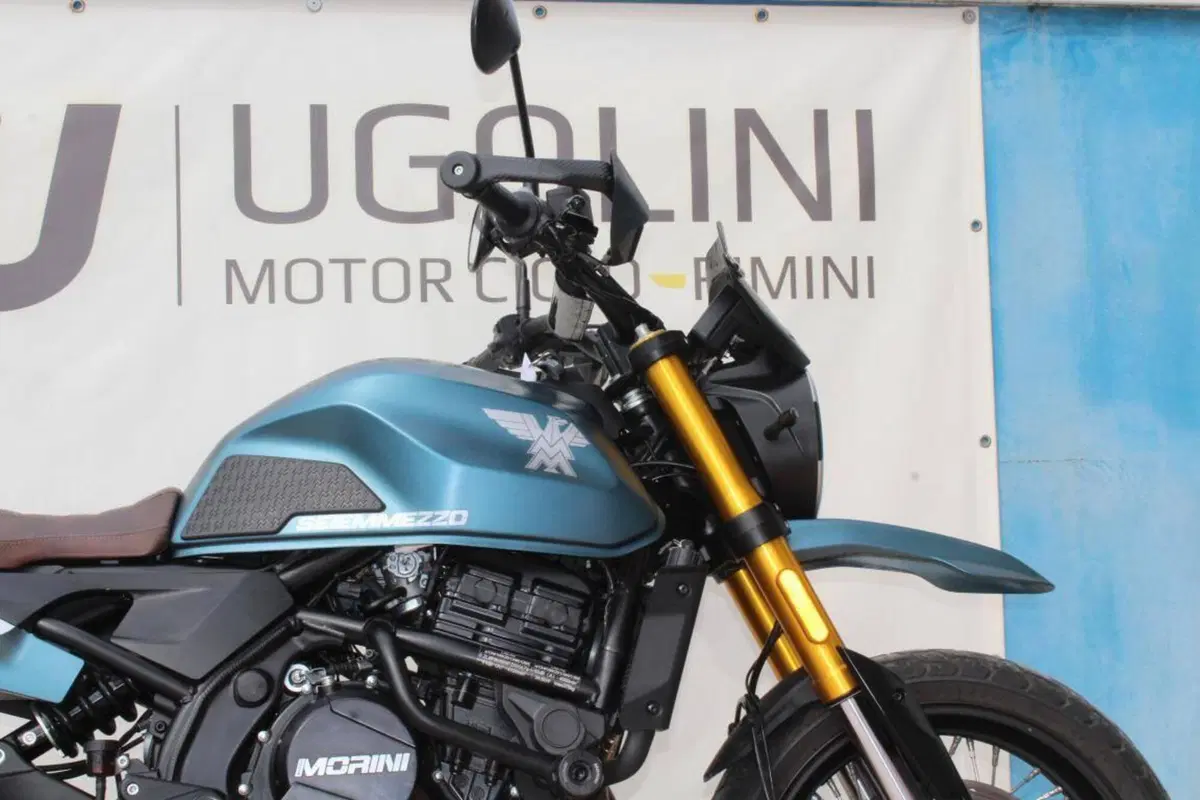 Moto Morini SEIEMMEZZO SCR (2022 - 26) (3)