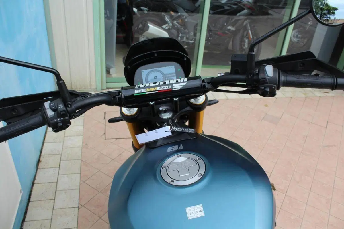 Moto Morini SEIEMMEZZO SCR (2022 - 26) (12)