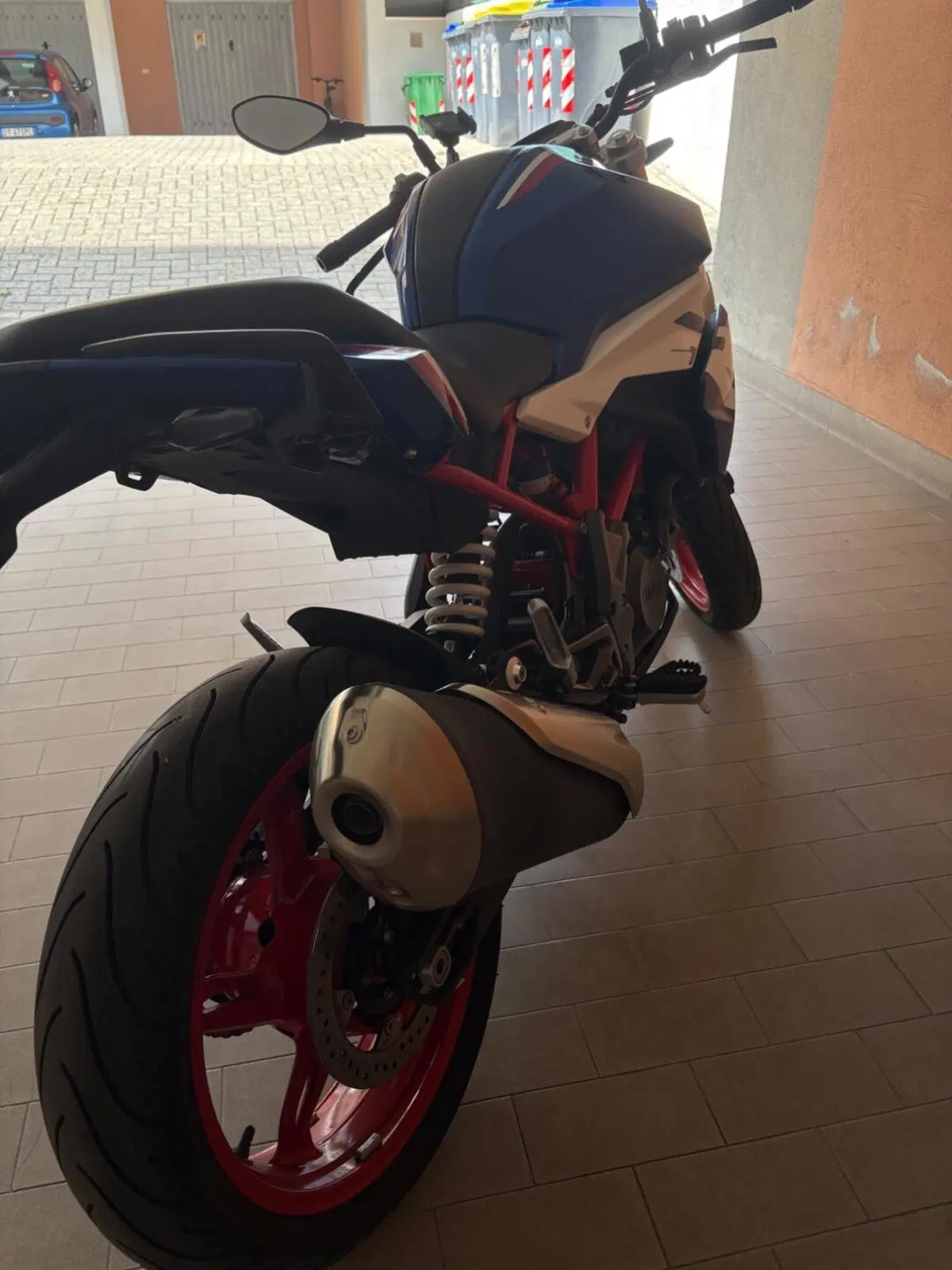 Bmw G 310 R (2021 - 25) (3)