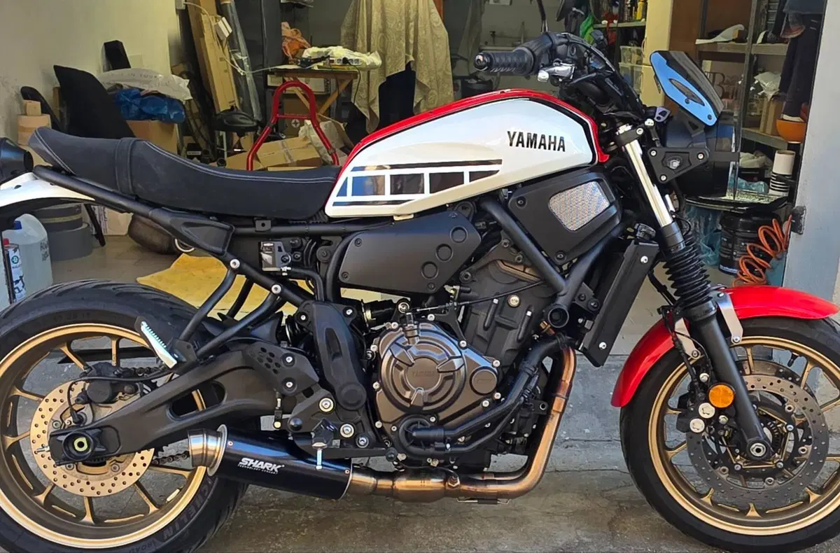 Yamaha XSR 700 (2021) (4)