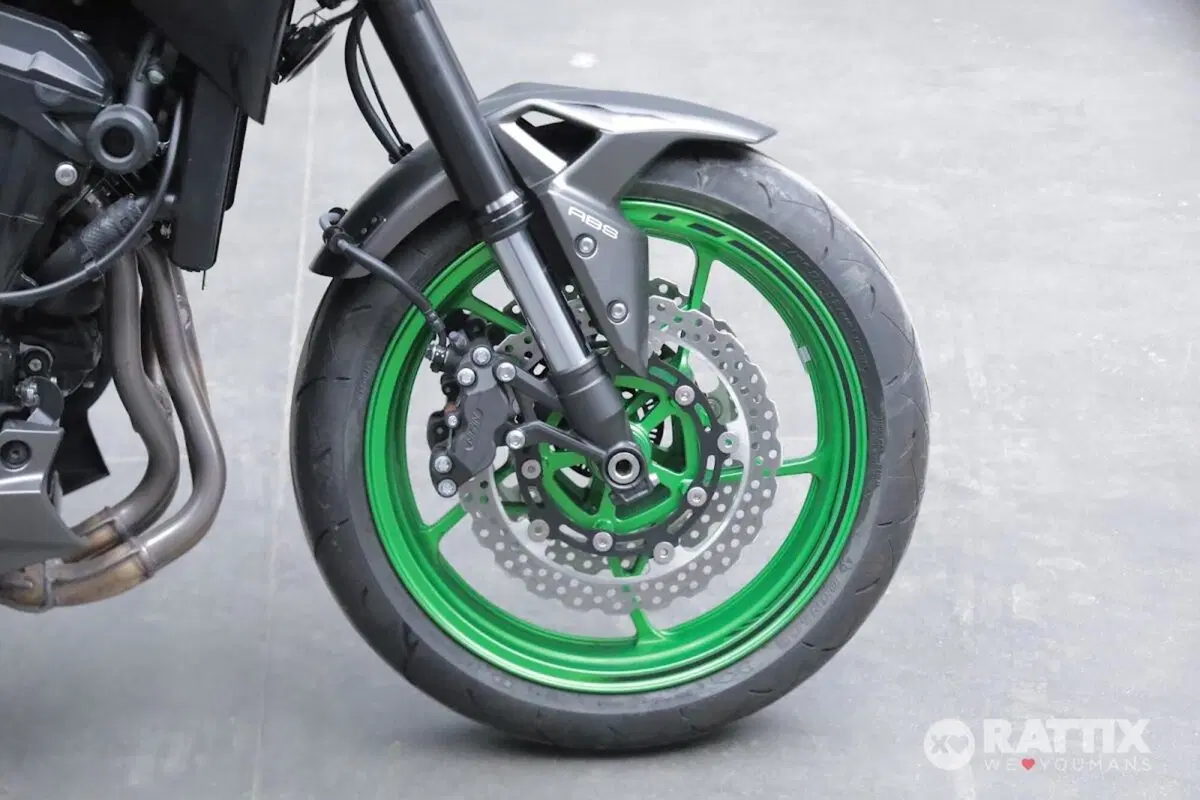 Kawasaki Z 900 A2 (2021 - 24) (9)