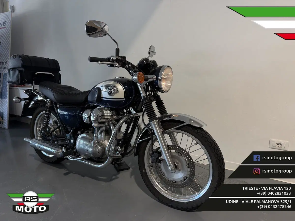 Kawasaki W 800 (2010 - 17) (2)