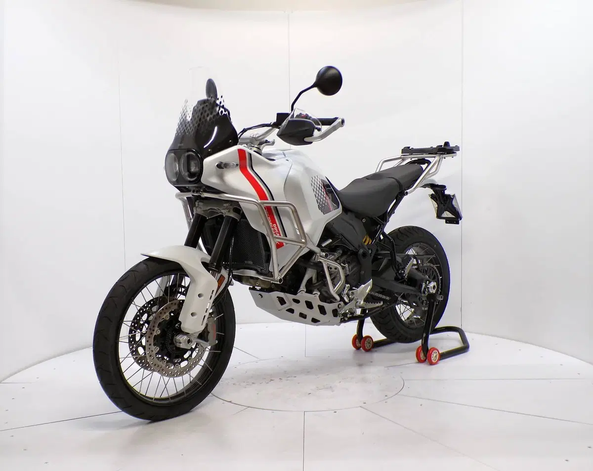 Ducati DesertX (2022 - 25) (3)