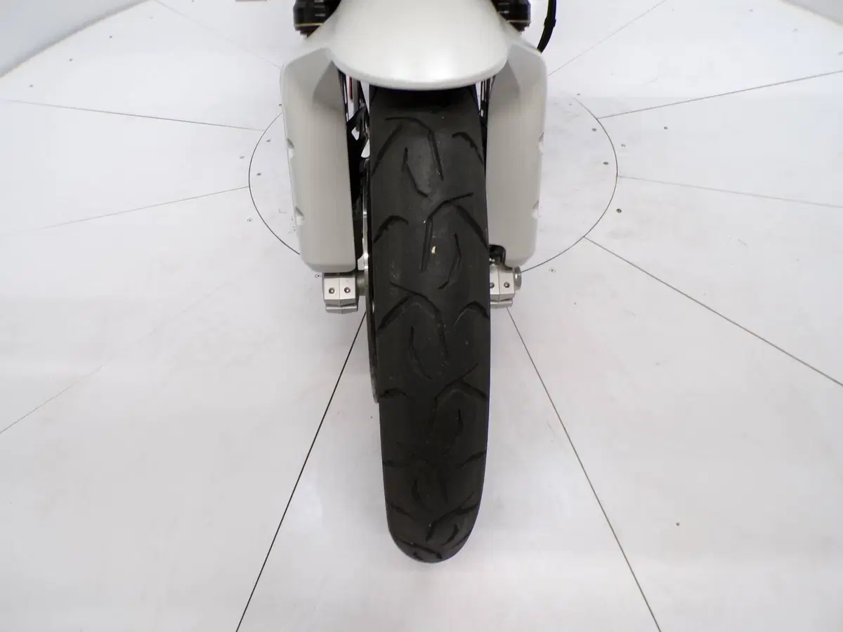 Ducati DesertX (2022 - 25) (10)