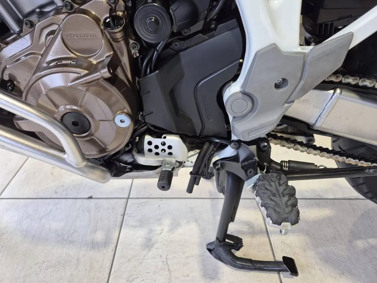 Honda Africa Twin CRF 1100L Adventure Sports Travel Edition DCT (2020 - 21) (8)
