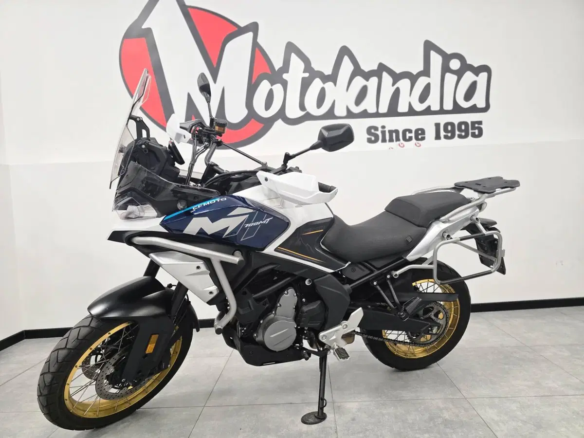 CFMOTO 700MT Adventure (2025 - 26) (2)