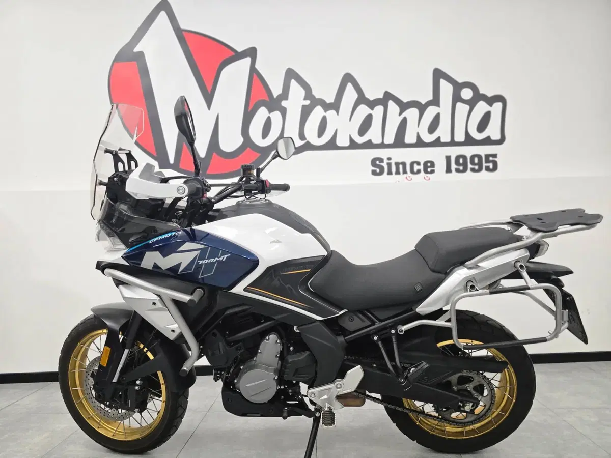 CFMOTO 700MT Adventure (2025 - 26) (3)