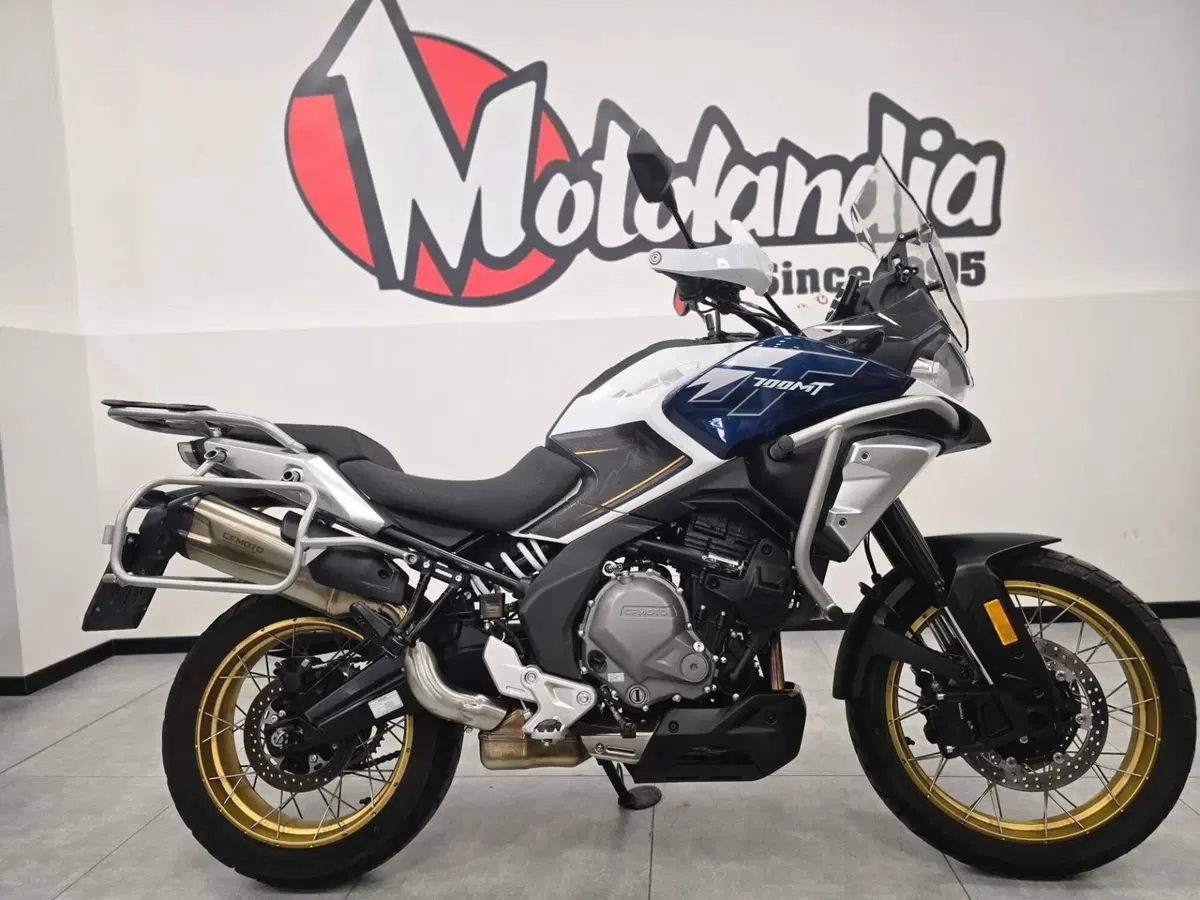 CFMOTO 700MT Adventure (2025 - 26) (4)