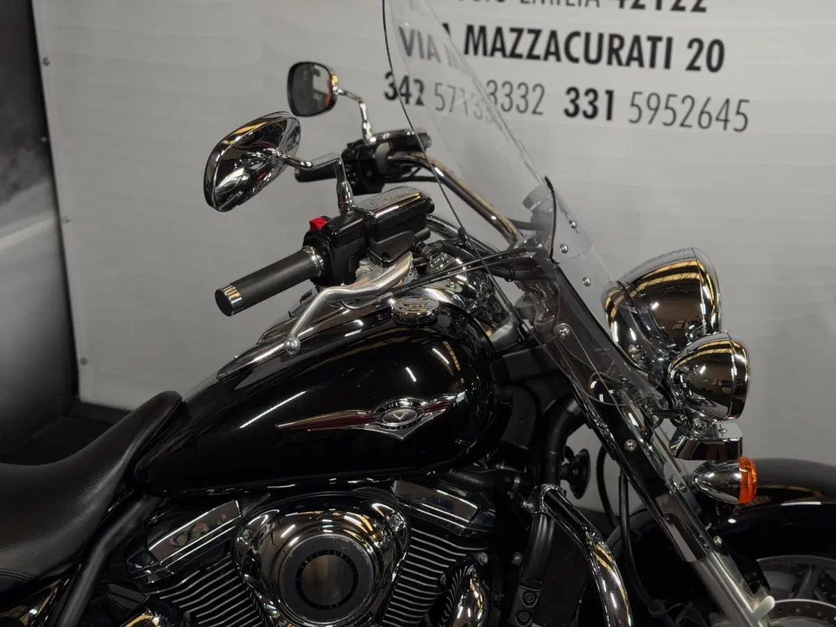 Kawasaki Vulcan VN 1700 Classic (2009 - 11) (5)