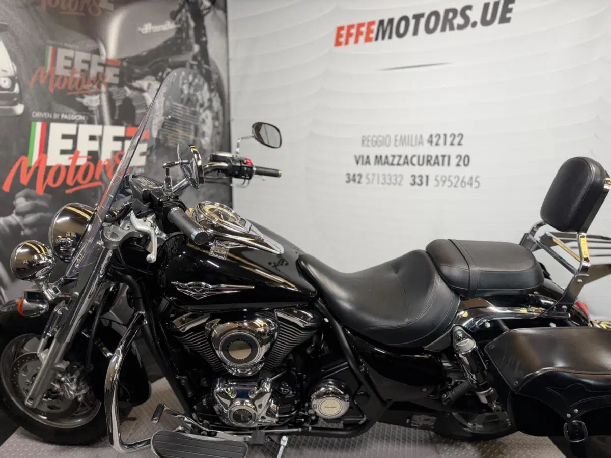 Kawasaki Vulcan VN 1700 Classic (2009 - 11) (10)