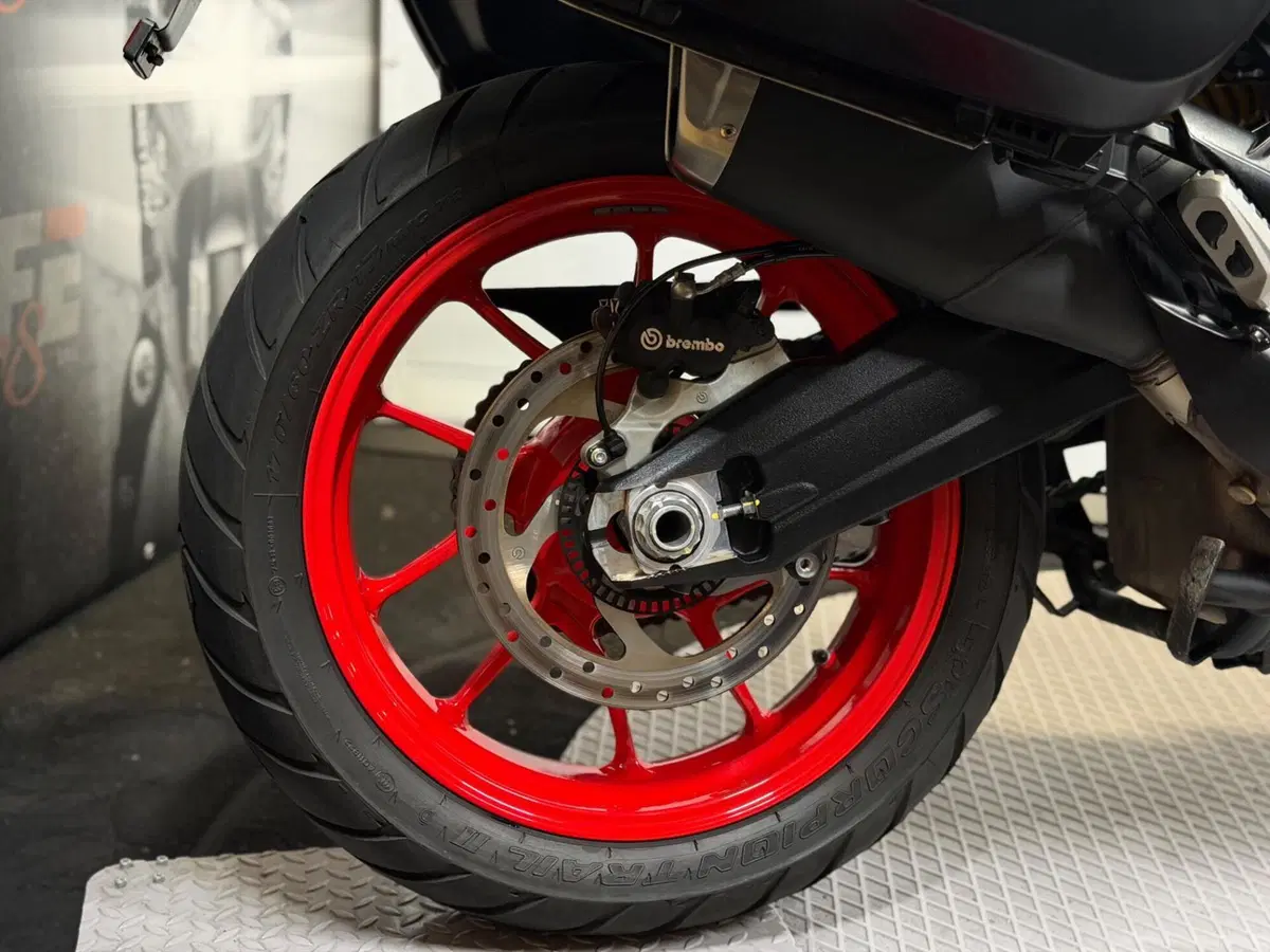 Ducati Multistrada V2 S (2022 - 24) (5)