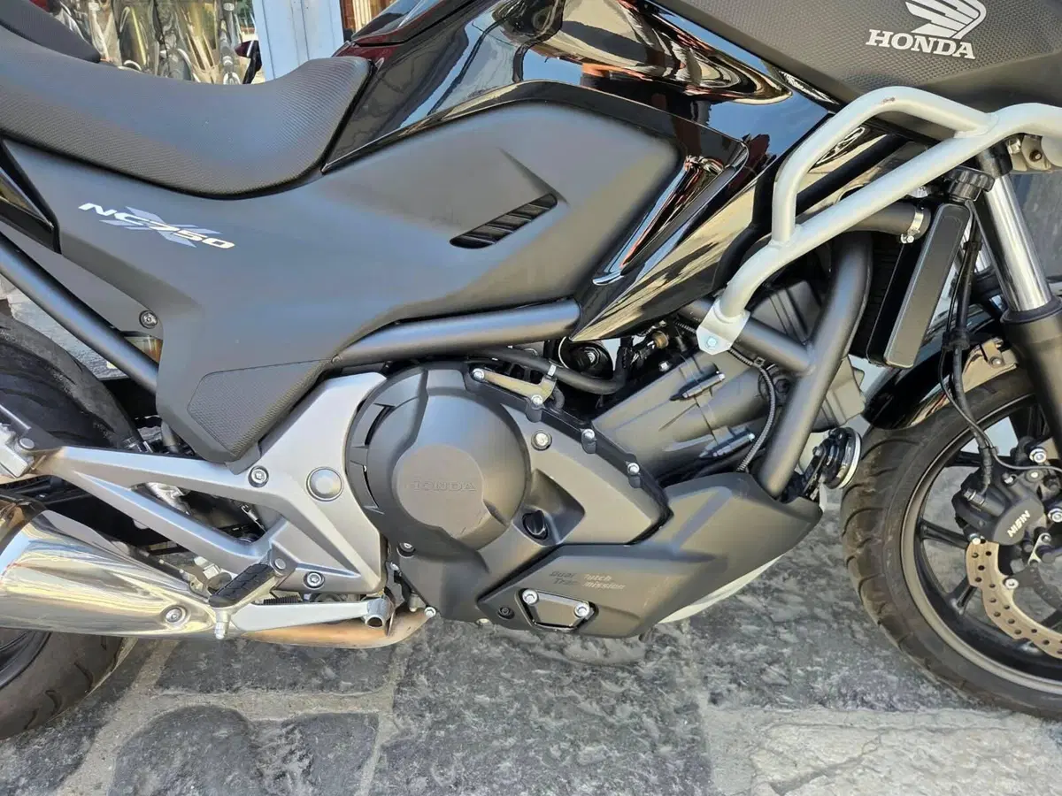 Honda NC 750 X DCT ABS (2014 - 15) (6)