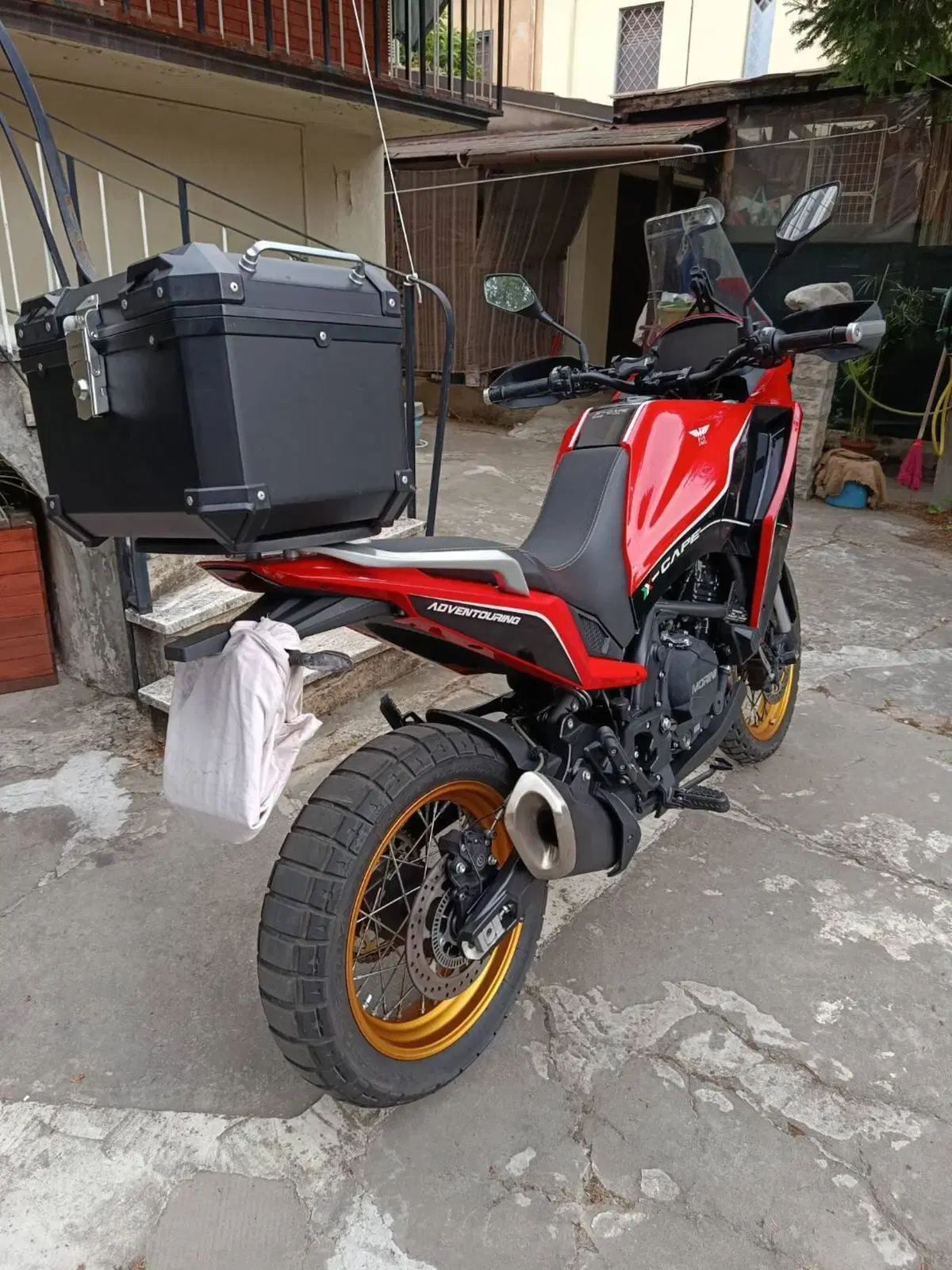Moto Morini X-Cape 650 Gold Wheels Edition (2022 - 26) (3)