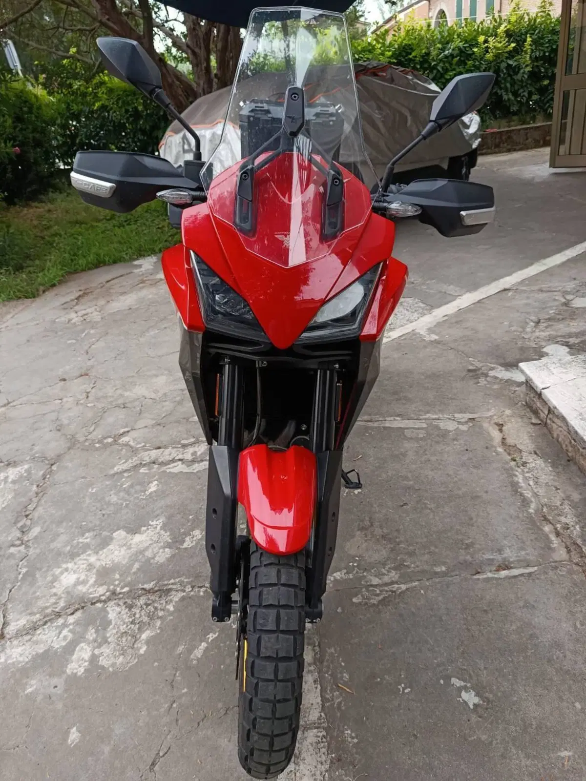 Moto Morini X-Cape 650 Gold Wheels Edition (2022 - 26) (4)