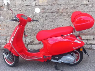 Vespa Primavera 125 RED (2021 - 24) usata