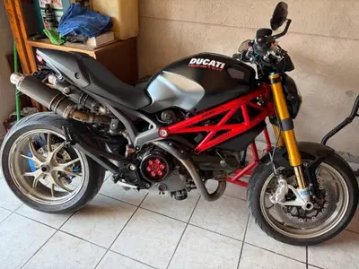 Ducati Monster 1100 S (2009 - 10) usata
