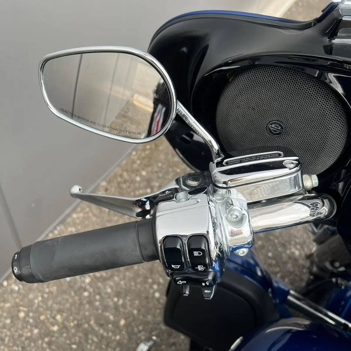 Harley-Davidson 1690 Electra Glide Ultra Limited (2014 - 15) - FLHTK (8)