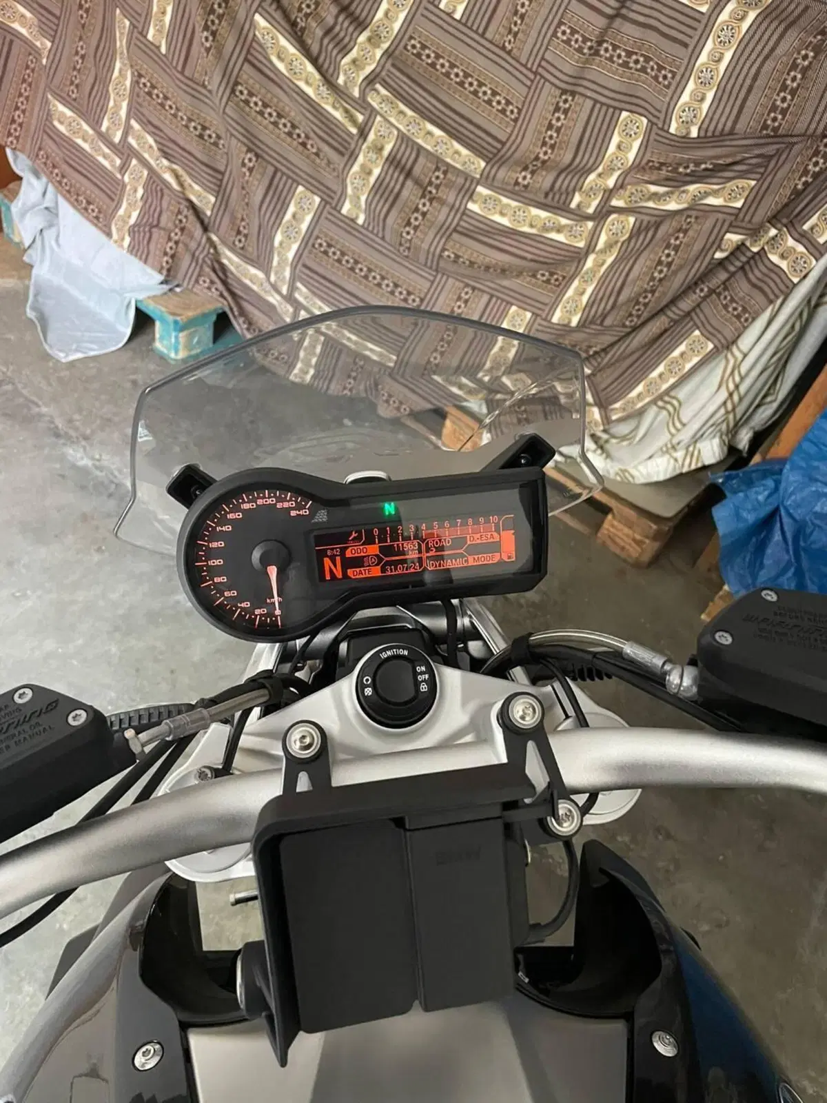 Bmw R 1200 R (2015 - 16) (4)