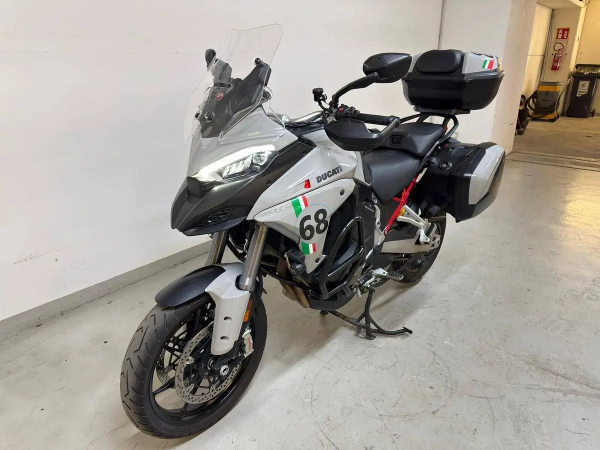 Ducati Multistrada V4 S (2021 - 24) (2)