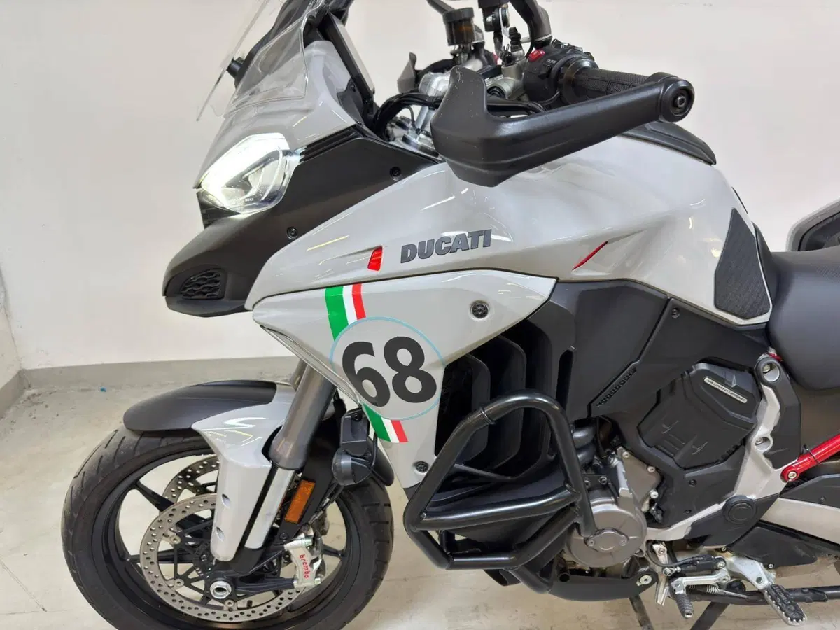 Ducati Multistrada V4 S (2021 - 24) (13)