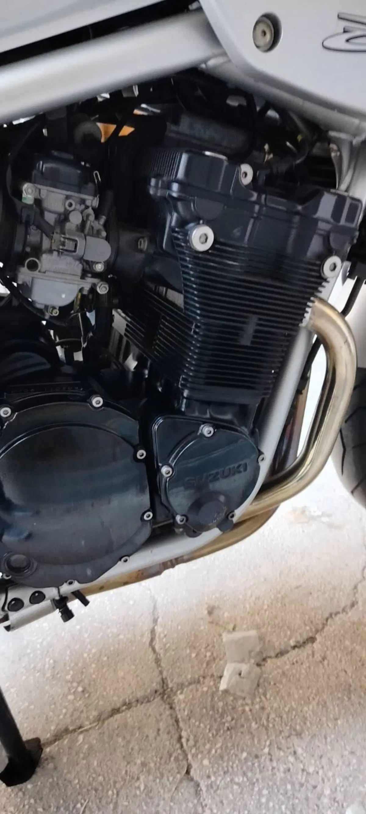 Suzuki GSF 650 Bandit S (2005 - 06) (9)