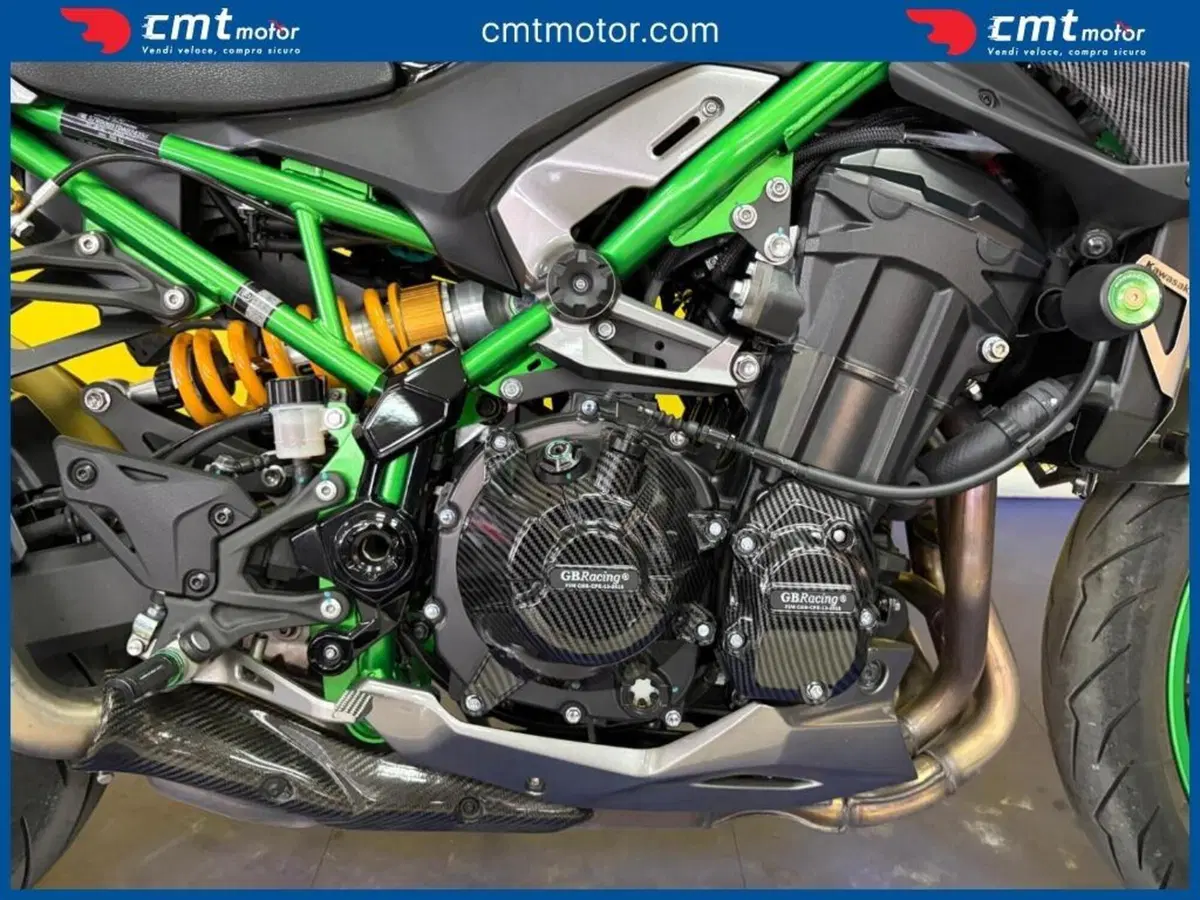Kawasaki Z 900 SE (2025 - 26) (11)