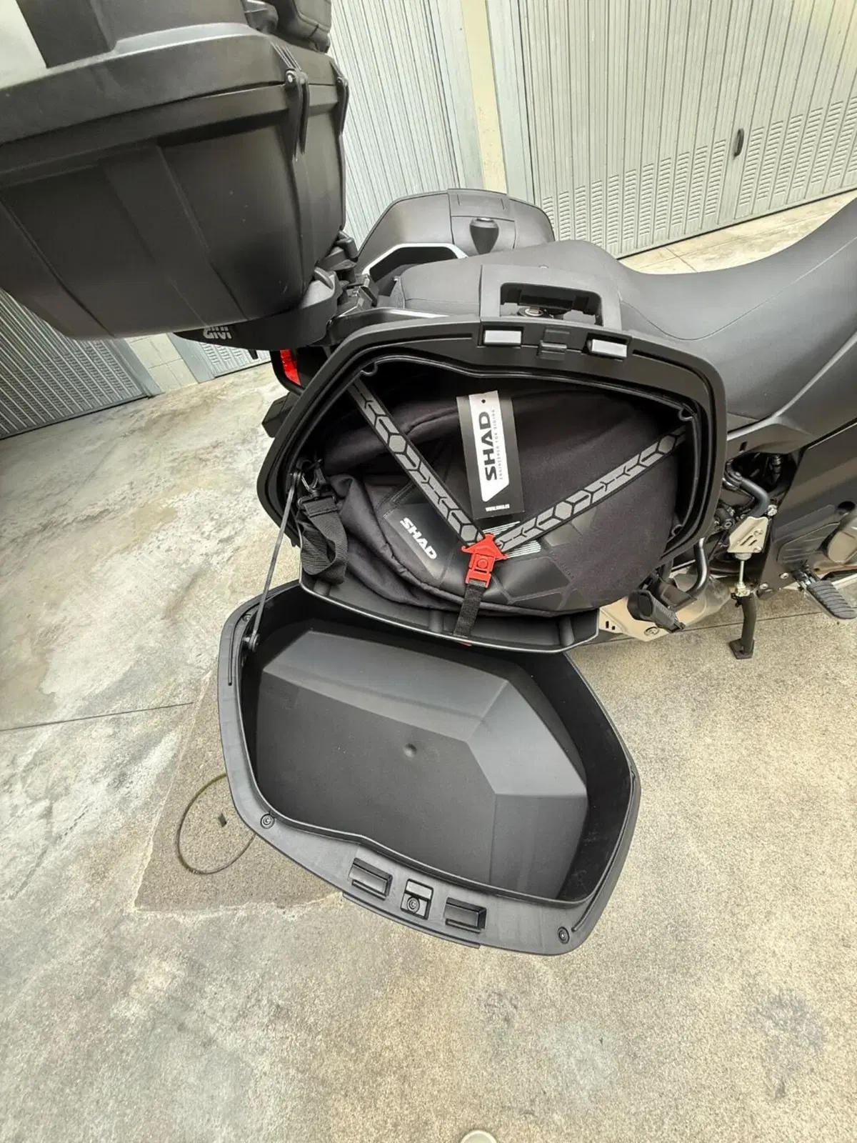 Suzuki V-Strom 650XT (2021 - 25) (4)