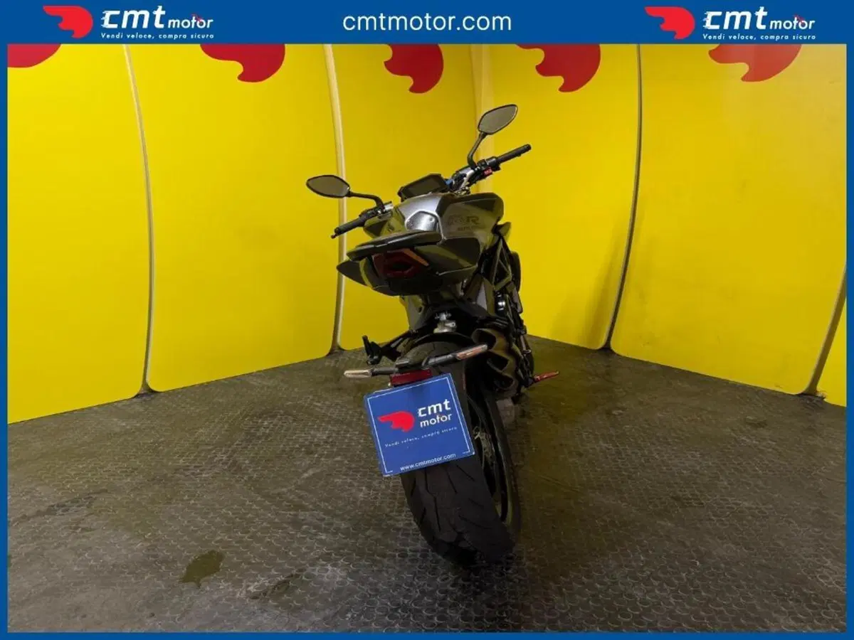 MV Agusta Brutale 800 RR (2021 - 25) (4)