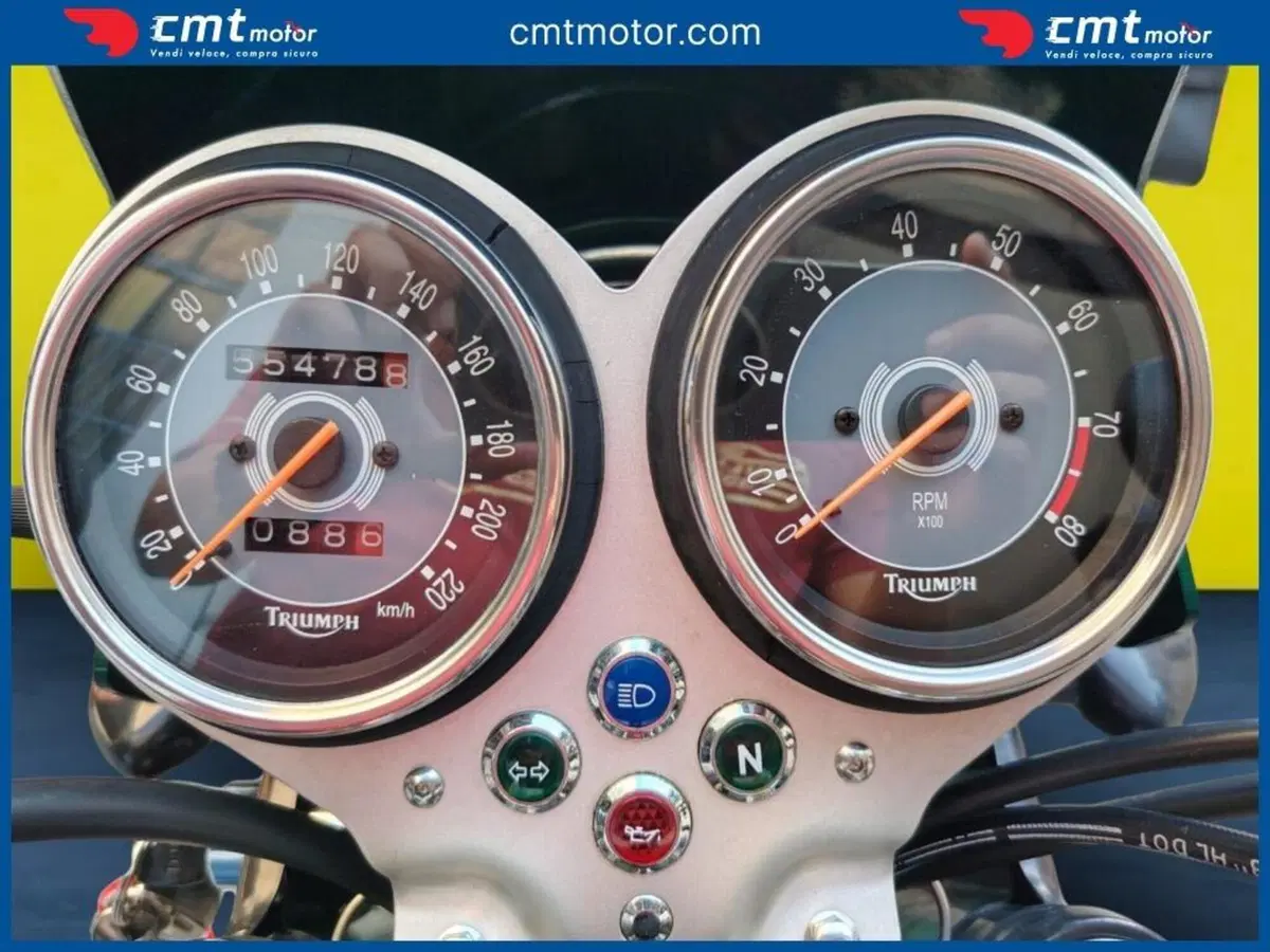 Triumph Bonneville T100 (2001 - 07) (5)