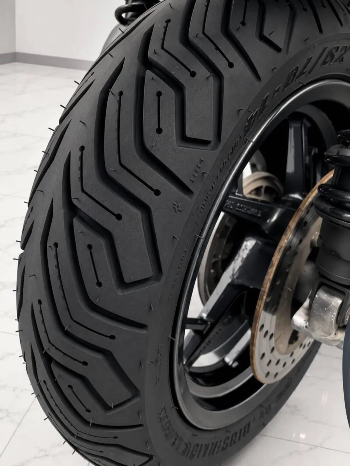 Yamaha X-Max 250 (2014 - 16) (9)