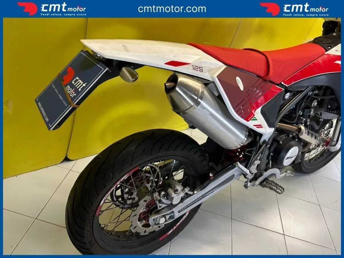 Fantic Motor XMF 125 Motard Performance 4T (2023 - 24) (9)