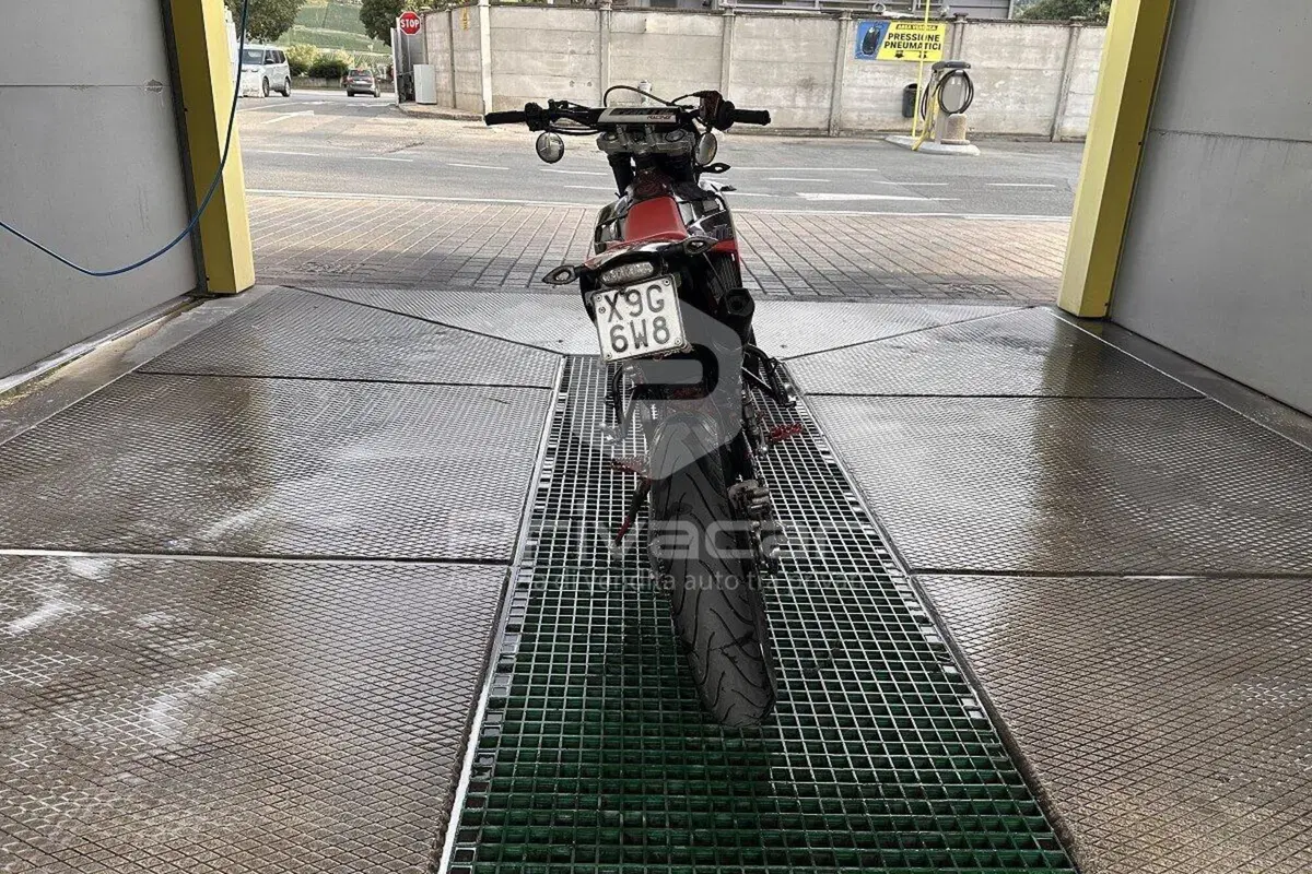 Fantic Motor Motard 50 Performance 2t (2020) (8)