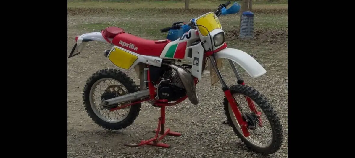 Aprilia MX 125 (4)