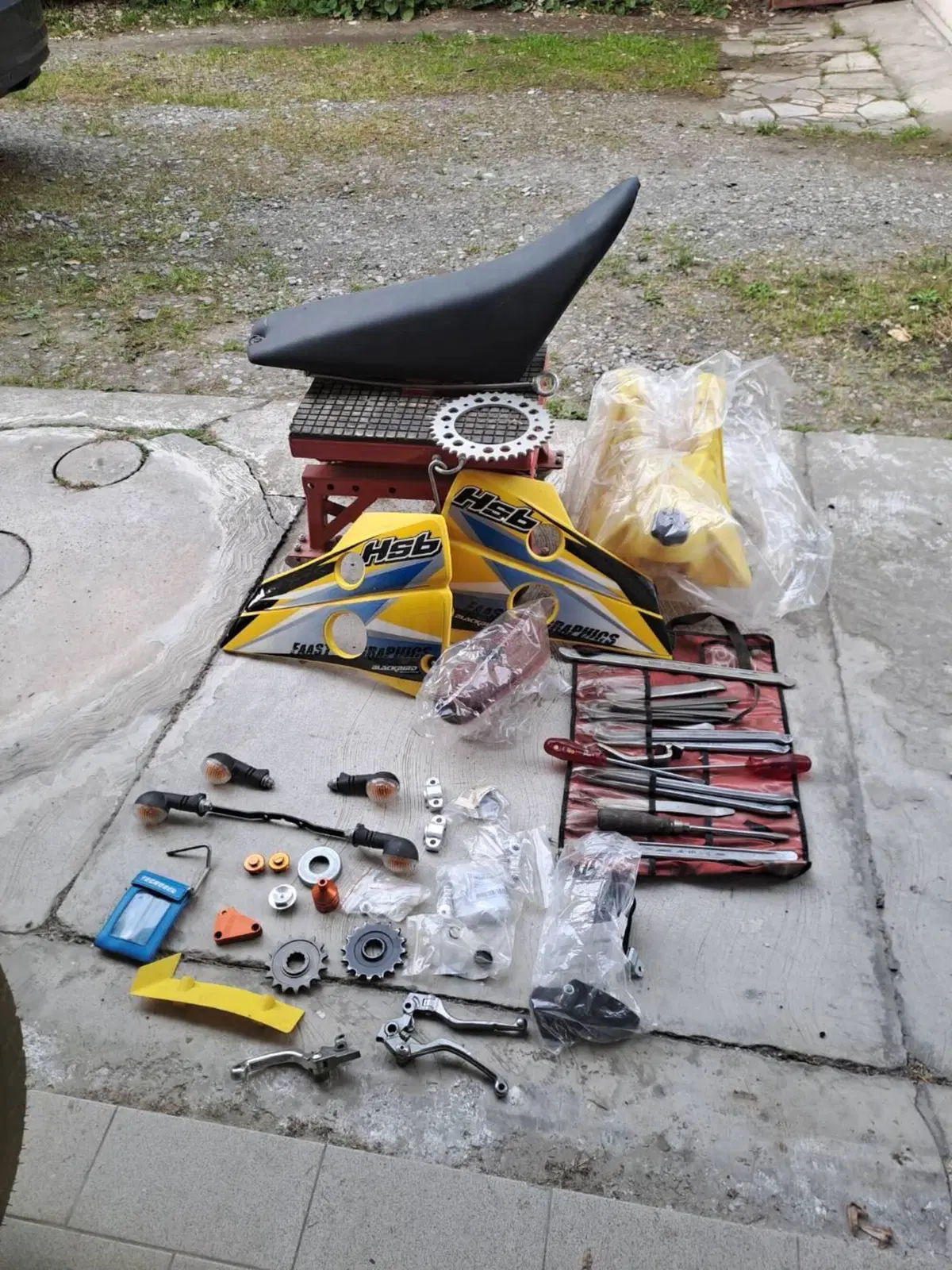 Husaberg FE 550 E (4)