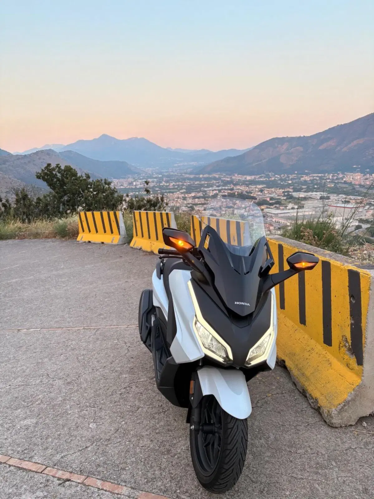Honda Forza 350 (2025 - 26) (2)