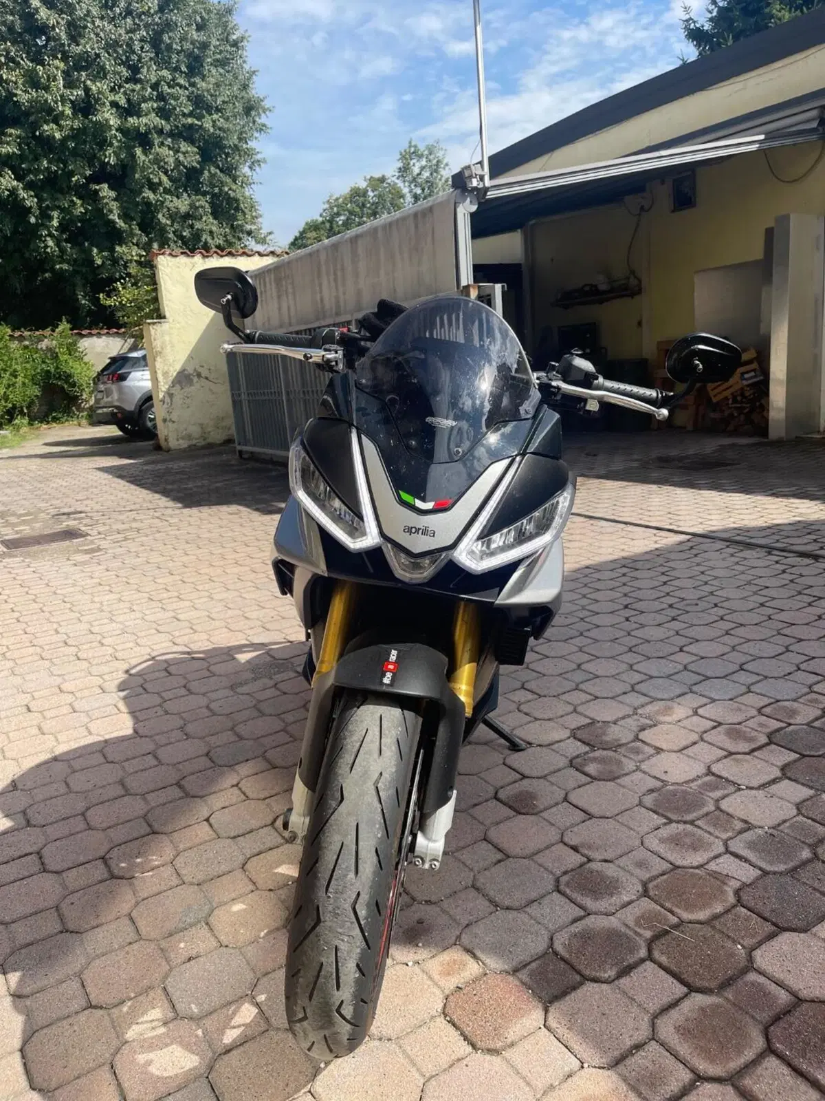 Aprilia Tuono V4 (2021 - 24)