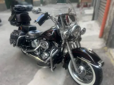 Harley-Davidson 1584 Heritage Classic (2008 - 10) - FLSTC usata
