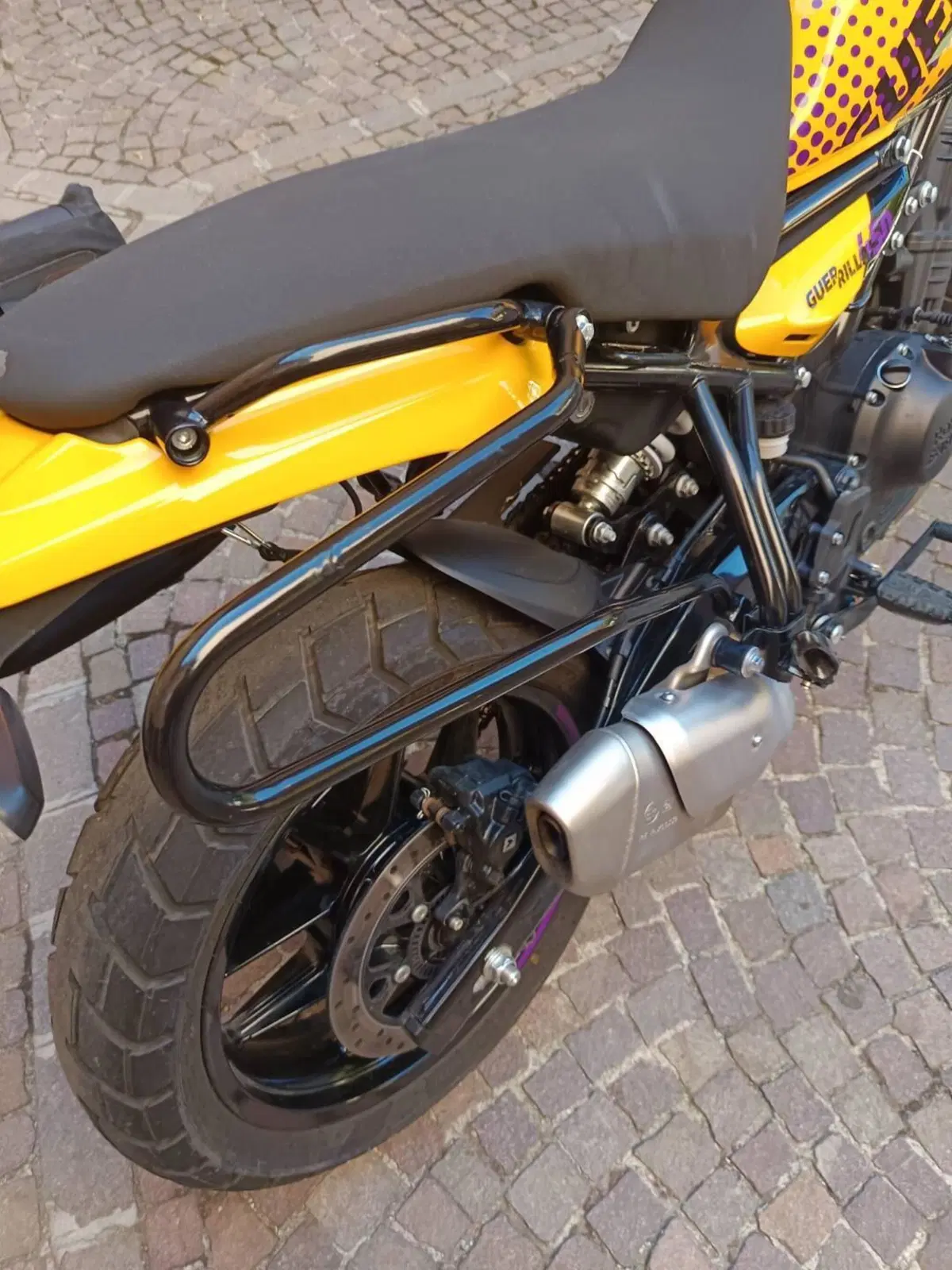 Royal Enfield Guerrilla 450 (2024 - 26) (12)