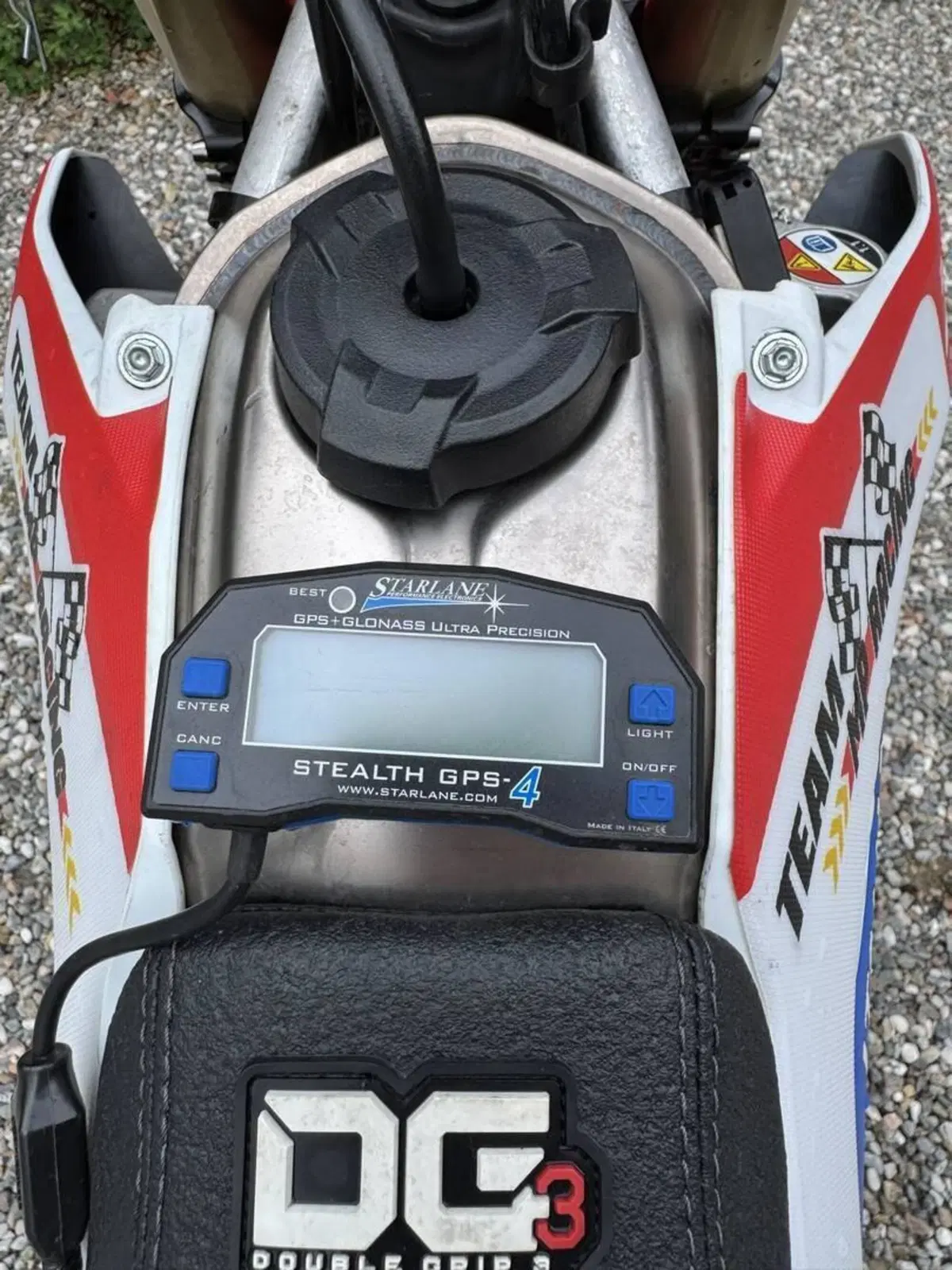 Honda CRF 450R (2022) (12)