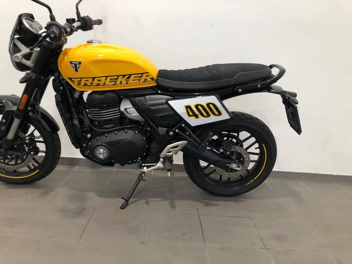 Triumph Tracker 400 (2026) (7)